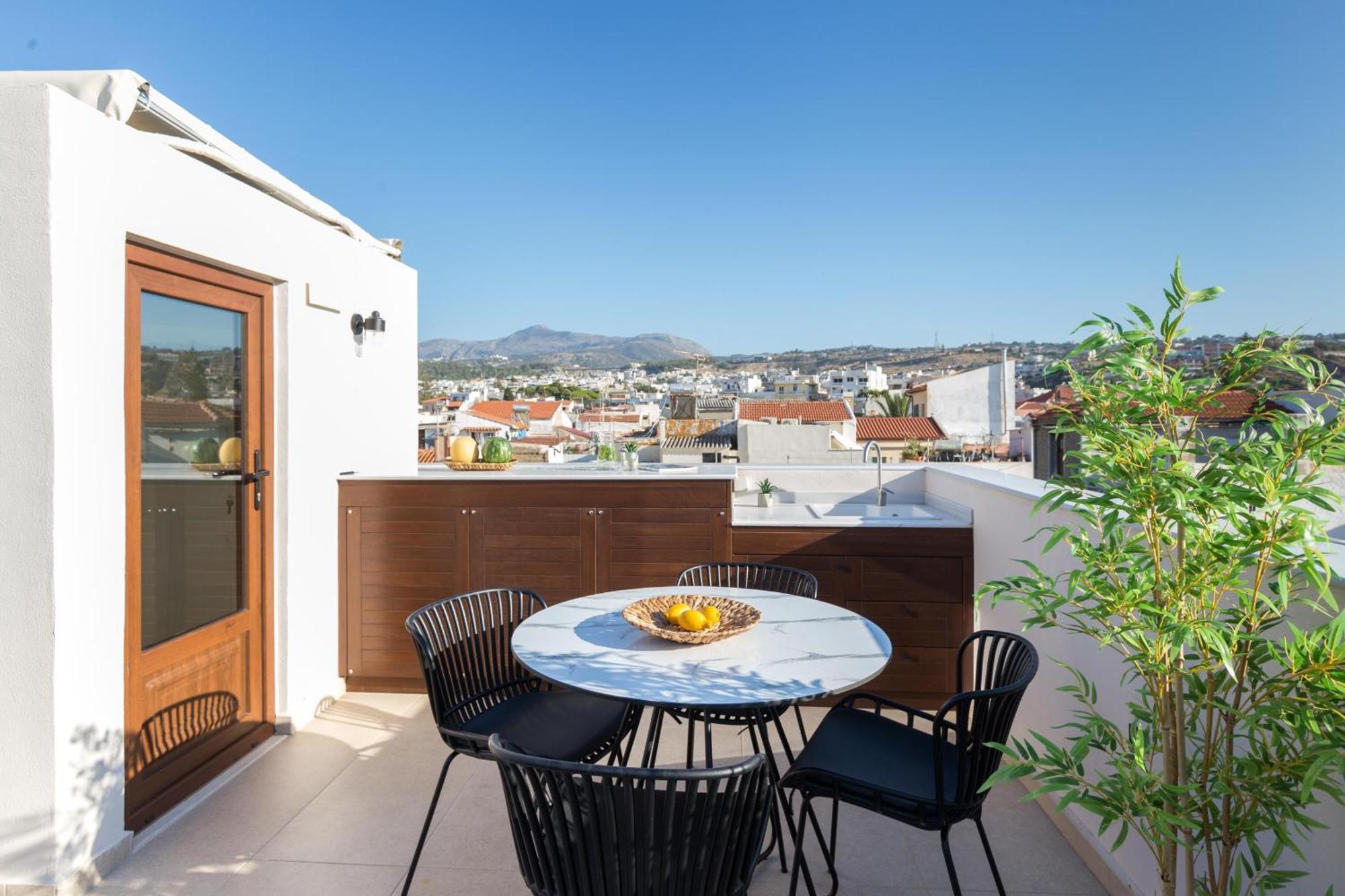 Le Bijou Luxury Suites Rethymno Bagian luar foto